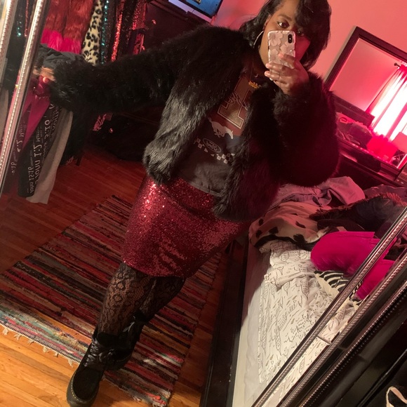 Meet your Posher, Coco - Picture 4 of 12